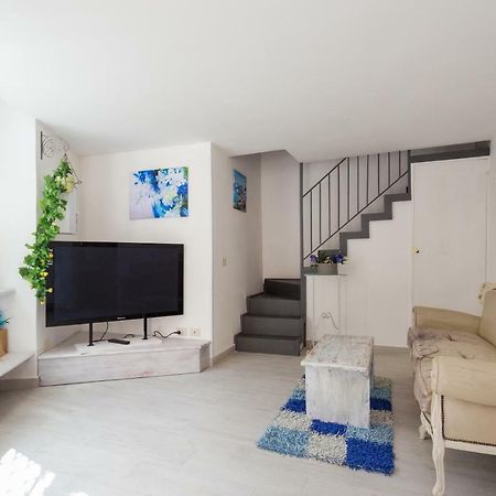 Casa Vacanze Di Gio Катания Екстериор снимка